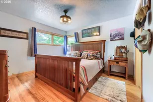 24203 NE Oregon St, Wood Village, OR 97060 - Photo 14