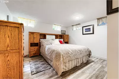 24203 NE Oregon St, Wood Village, OR 97060 - Photo 20