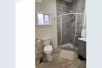 428 SE 30th Pl, Portland, OR 97214 - Photo 10
