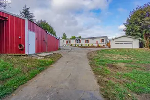 45400 NE Pup Creek Rd, Woodland, WA 98674 - Photo 2