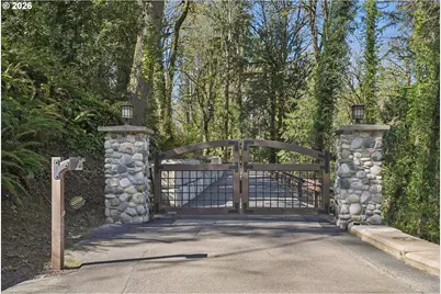 465 NW Royal Blvd, Portland, OR 97210 - Photo 46