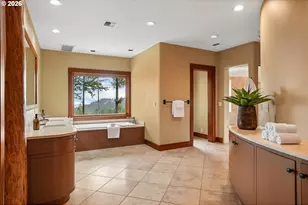 465 NW Royal Blvd, Portland, OR 97210 - Photo 28