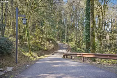 465 NW Royal Blvd, Portland, OR 97210 - Photo 48