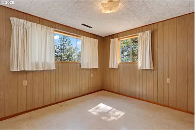 2605 W 13th St, The Dalles, OR 97058 - Photo 32