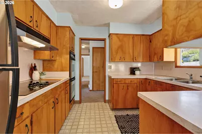 2605 W 13th St, The Dalles, OR 97058 - Photo 22