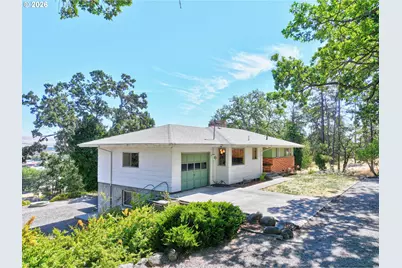 2605 W 13th St, The Dalles, OR 97058 - Photo 4