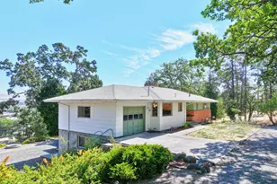 2605 W 13th St, The Dalles, OR 97058 - Photo 4