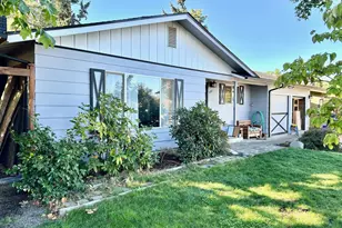 1745 T St, Springfield, OR 97477 - Photo 2