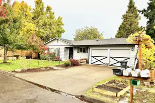 1745 T St, Springfield, OR 97477 - Photo 1