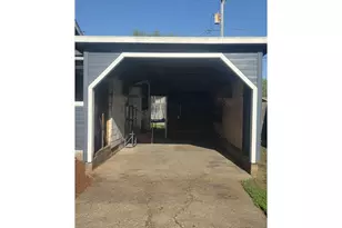 770 Elm St, Junction City, OR 97448 - Photo 24