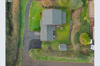 9215 6th St, Bay City, OR 97107 - Photo 38