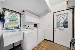 9215 6th St, Bay City, OR 97107 - Photo 10