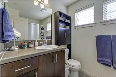 7959 NE Rockne Way, Hillsboro, OR 97006 - Photo 20