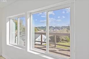 62780 Flagstaff Rd, Coos Bay, OR 97420 - Photo 10