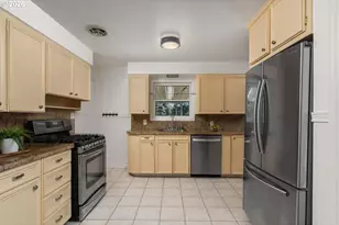 5618 NE 37th Ave, Portland, OR 97211 - Photo 6