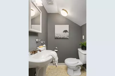 5618 NE 37th Ave, Portland, OR 97211 - Photo 12