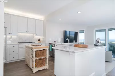 5958 SW Cupola Dr #13, South Beach, OR 97366 - Photo 20