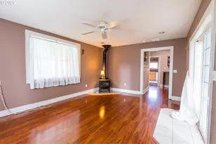 495 20th St SE, Salem, OR 97301 - Photo 26