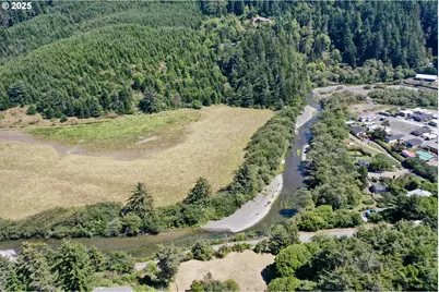 28656 Brooks Rd, Gold Beach, OR 97444 - Photo 44