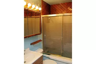 307 SE 127th Ave, Portland, OR 97233 - Photo 4