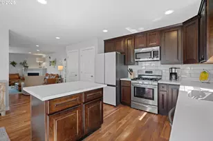 7570 SE Division St, Portland, OR 97206 - Photo 16