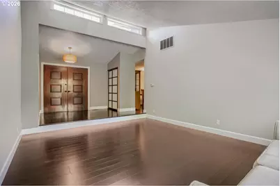 2705 SE Hicklin Ct, Troutdale, OR 97060 - Photo 6