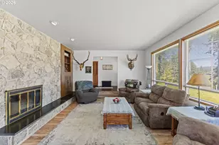 100 W 17th St, Coquille, OR 97423 - Photo 14