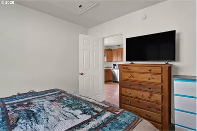 88177 5th St, Veneta, OR 97487 - Photo 18
