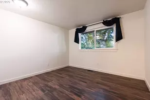 2063 NE 9th Pl, Hillsboro, OR 97124 - Photo 20