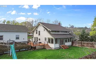 916 Kelly Ave, The Dalles, OR 97058 - Photo 6