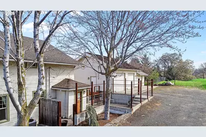 916 Kelly Ave, The Dalles, OR 97058 - Photo 46