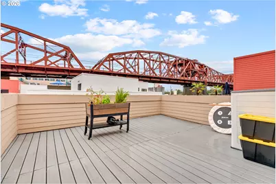 1010 NW Naito Pkwy, Portland, OR 97209 - Photo 16