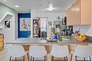 1010 NW Naito Pkwy, Portland, OR 97209 - Photo 4