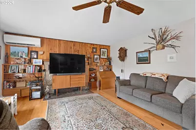 507 S East St, Joseph, OR 97846 - Photo 8