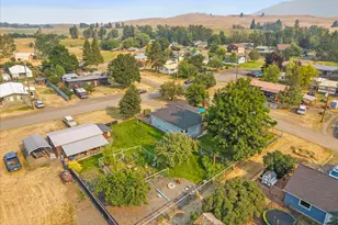 507 S East St, Joseph, OR 97846 - Photo 6