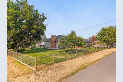 507 S East St, Joseph, OR 97846 - Photo 32