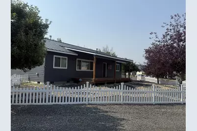 216 B Ave, Seneca, OR 97873 - Photo 1