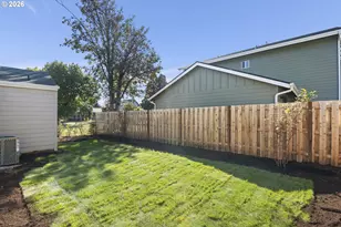 572 Holmes Ln, Oregon City, OR 97045 - Photo 28