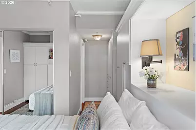 1005 SW Park Ave #406, Portland, OR 97205 - Photo 10