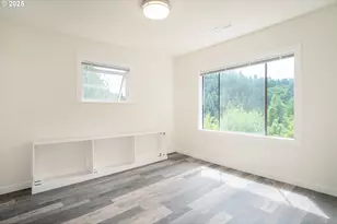 1120 SW Broadway Dr, Portland, OR 97201 - Photo 6