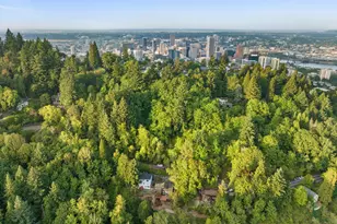 1120 SW Broadway Dr, Portland, OR 97201 - Photo 2