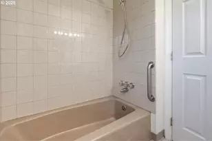 706 NW 85th St, Vancouver, WA 98665 - Photo 26