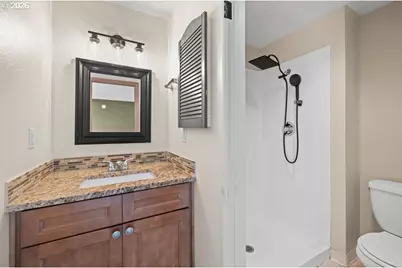 6393 SW Skiver Dr, Beaverton, OR 97078 - Photo 26