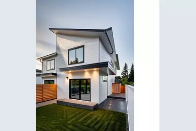 2008 SE 34th Ave, Portland, OR 97214 - Photo 2