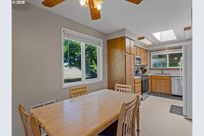 3311 SE 1st St, Gresham, OR 97080 - Photo 8