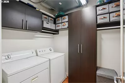 1025 NW Couch St #717, Portland, OR 97209 - Photo 32