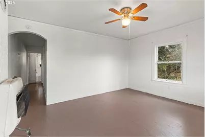 143 SW 3rd St, Pendleton, OR 97801 - Photo 28