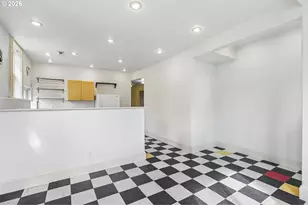 905 NE Holman St, Portland, OR 97211 - Photo 30