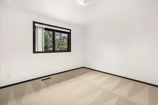 12950 SE Marisa Ct, Happy Valley, OR 97086 - Photo 12
