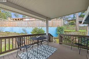 11047 SE Cherry Blossom Dr, Portland, OR 97216 - Photo 36